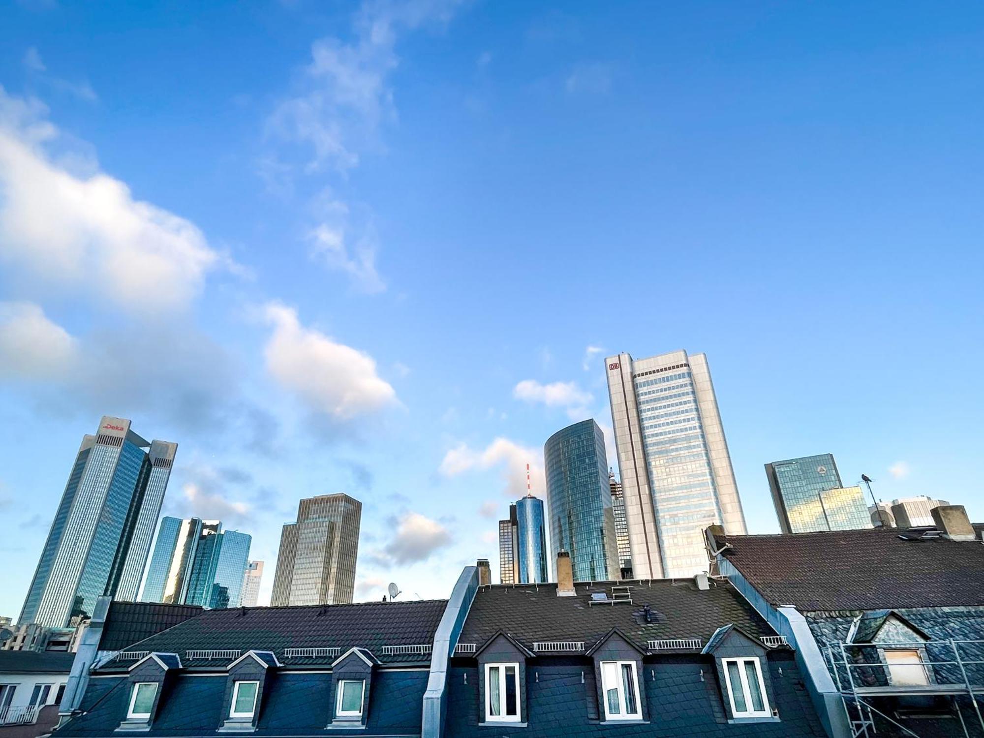 City Hotel West Франкфурт на Майн Екстериор снимка